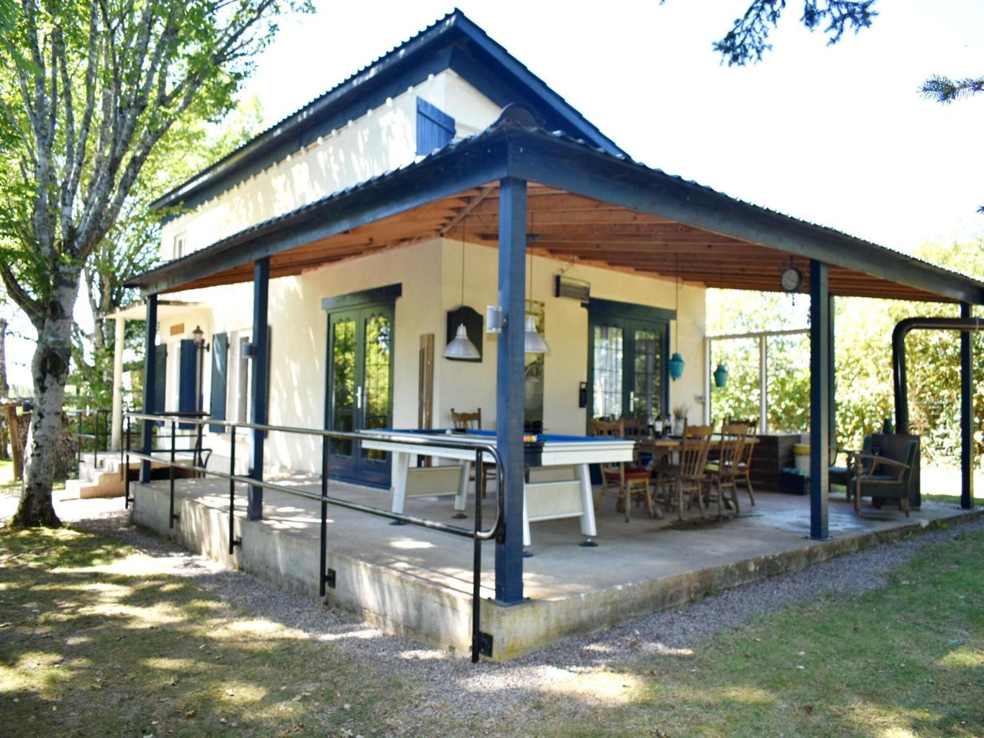 Modern Holiday Home in St Honor Les Bains near Forest Saint-Honoré Extérieur photo