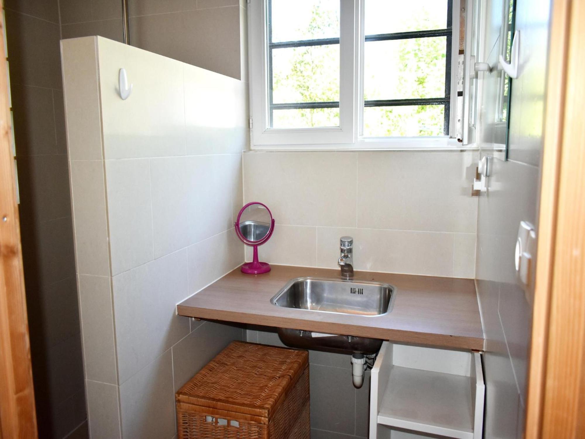 Modern Holiday Home in St Honor Les Bains near Forest Saint-Honoré Extérieur photo