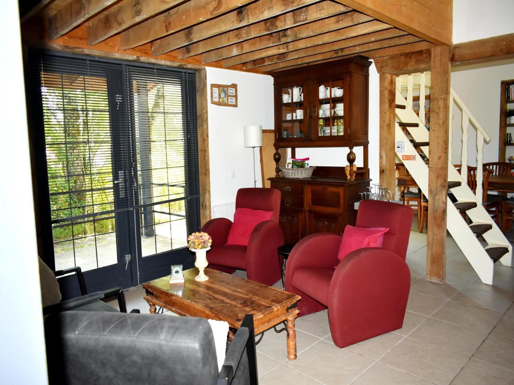 Modern Holiday Home in St Honor Les Bains near Forest Saint-Honoré Extérieur photo